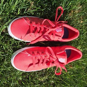 NWOT CLASSIC CLOTH KSWISS SHOES WOMEN'S 8.5